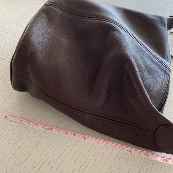 ⬇️ SPECIAL PRICE DROP ⬇️ Vintage COACH - Leather Handbag - Picture 9 of 11